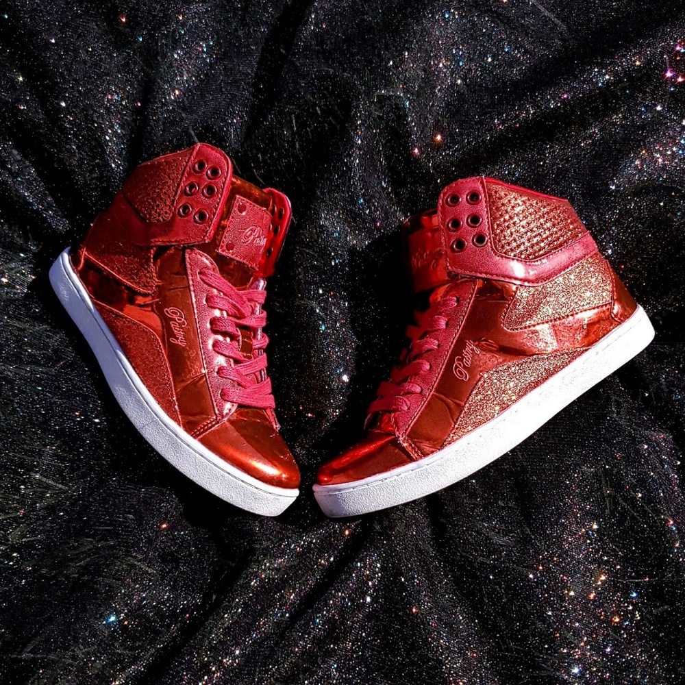 RUBY RED SPARKLE METALLIC HIGHTOPS - Picture 4 of 5